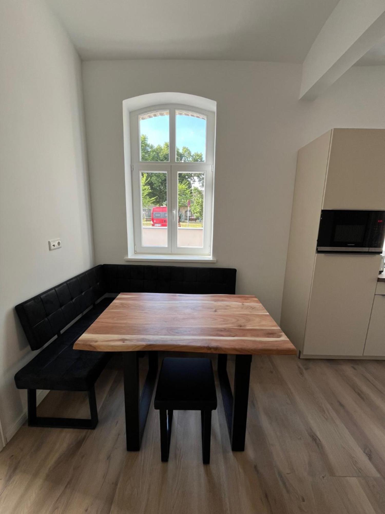 Remise 23A - 2Schlafzimmer Unterkunft Fuer 4-Koepfige Familie Schönefeld Extérieur photo